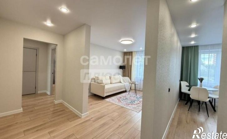 3-комн квартира улица Рабкоров, 8,  д. 8