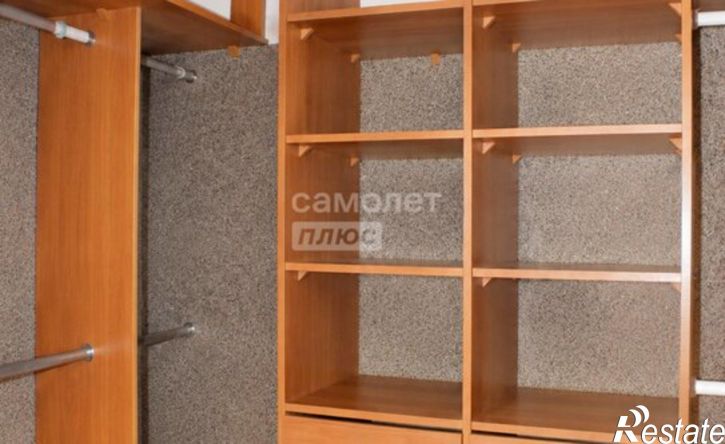 3-комн квартира ул Рихарда Зорге, 70,  д. 70