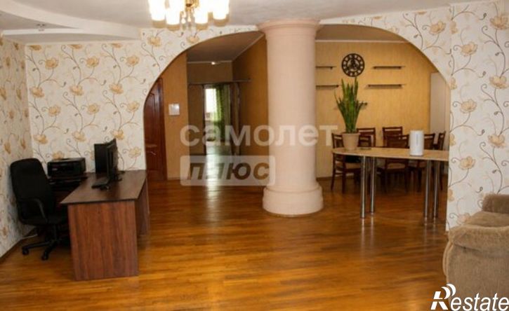 3-комн квартира ул Рихарда Зорге, 70,  д. 70