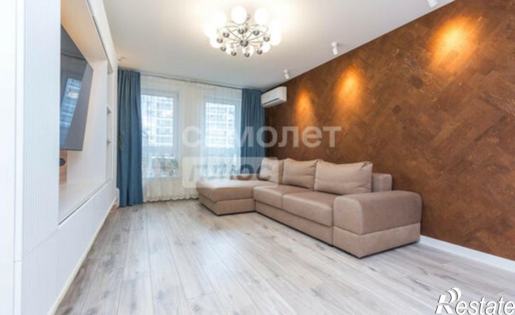 4-комн квартира ул Октябрьской Революции, 19б,  д. 19б
