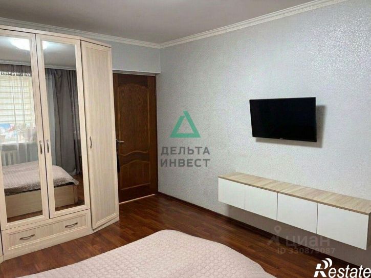 3-комн квартира ул Левитана, 38/3,  д. 38/3