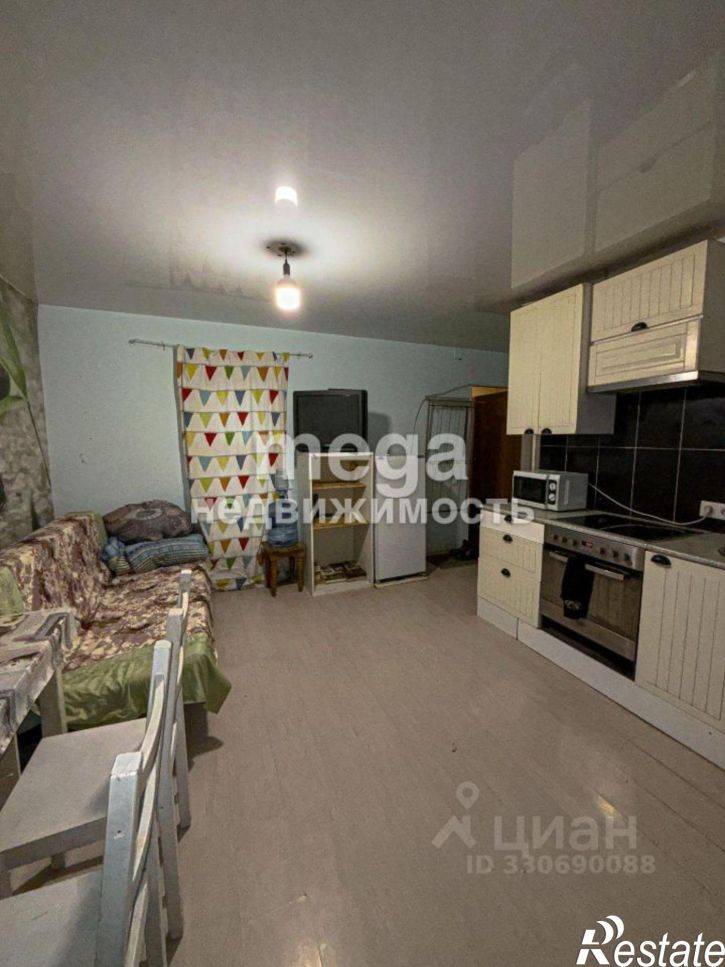 3-комн квартира ул Азналинская, 10,  д. 10