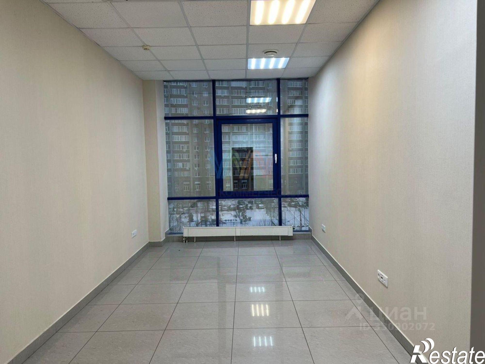 Купить офис, помещение под офис за 76 670 000 рублей на ул Софьи Перовской, 52/2