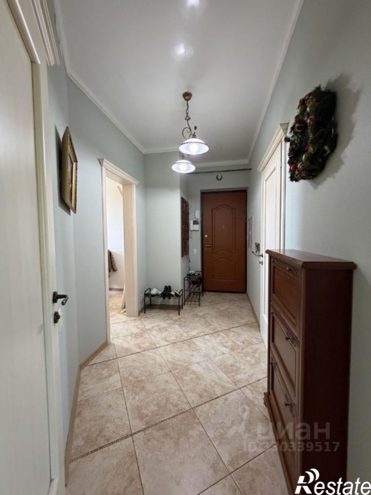 3-комн квартира ул Космонавтов, 7,  д. 7