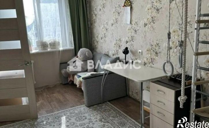 2-комн квартира ул Братьев Кадомцевых, 6,  д. 6
