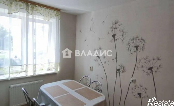 3-комн квартира улица Булата Имашева, 3,  д. 3
