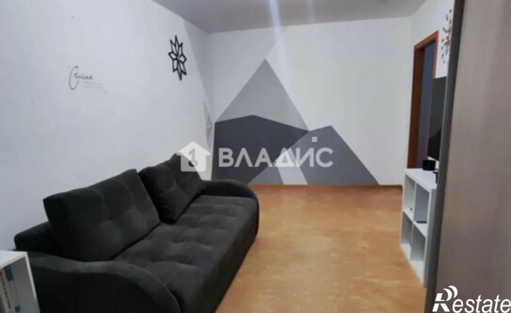 3-комн квартира улица Булата Имашева, 3,  д. 3