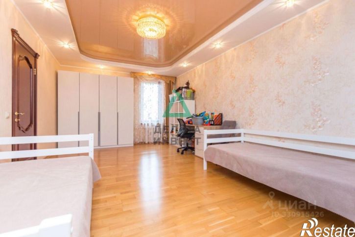 3-комн квартира улица Братьев Кадомцевых, 6/2,  д. 6/2