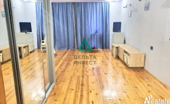 2-комн квартира улица Авроры, 5/10,  д. 5/10