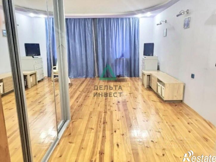 2-комн квартира ул Авроры, 5/10,  д. 5/10