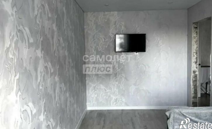 2-комн квартира ул Геологов, 42а,  д. 42а