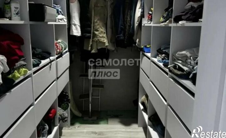 2-комн квартира ул Геологов, 42а,  д. 42а
