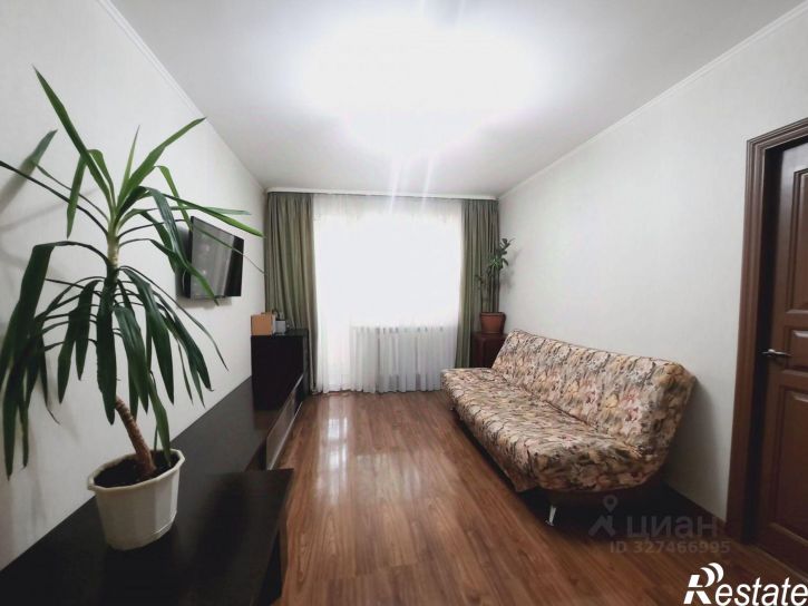 3-комн квартира улица Бессонова, 27,  д. 27