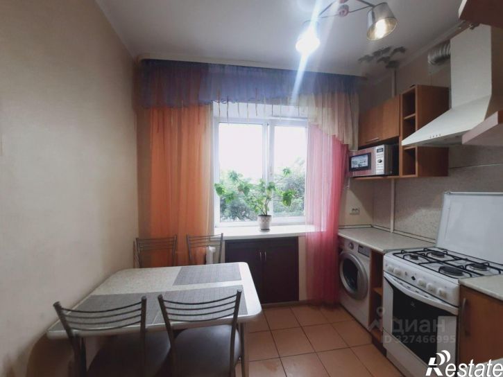 3-комн квартира улица Бессонова, 27,  д. 27