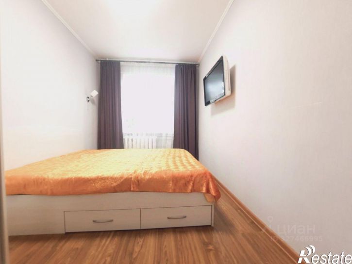 3-комн квартира улица Бессонова, 27,  д. 27