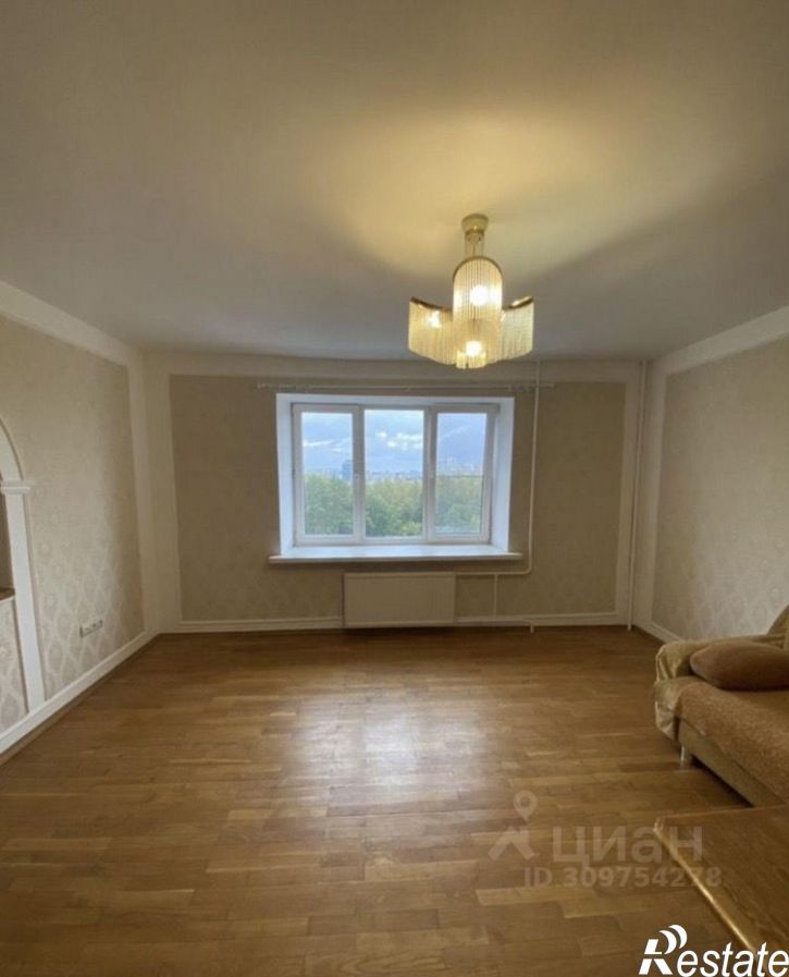 3-комн квартира улица Рабкоров, 2/1,  д. 2/1