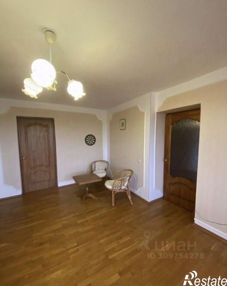 3-комн квартира улица Рабкоров, 2/1,  д. 2/1