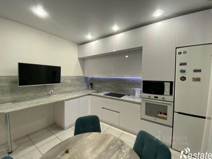 2-комн квартира улица Чапаева, 10,  д. 10