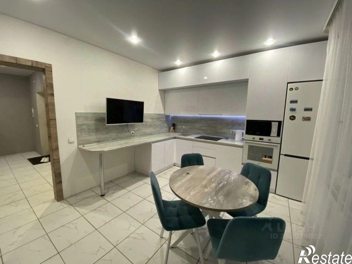 2-комн квартира улица Чапаева, 10,  д. 10