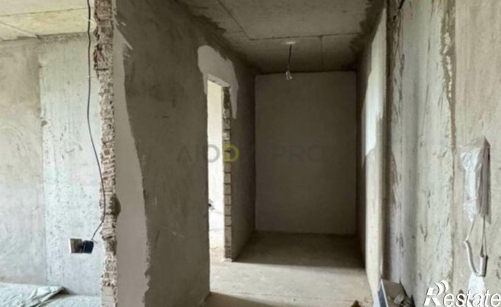 2-комн квартира улица Лётчика Кобелева, 1