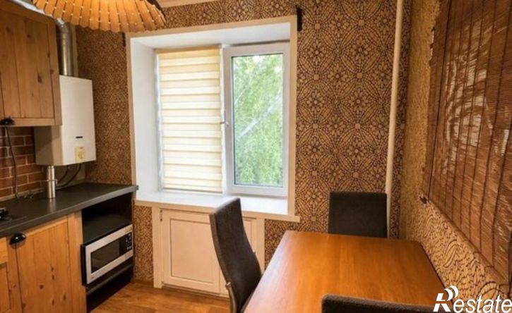 2-комн квартира ул Калинина, 73/24,  д. 73/24