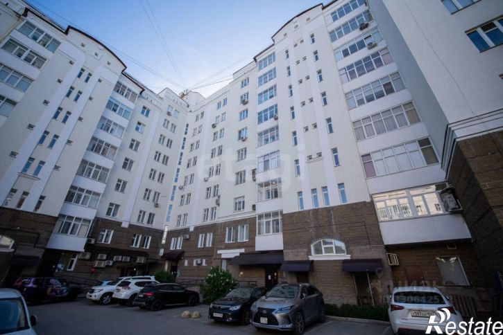 3-комн квартира улица Мустая Карима, 42,  д. 42