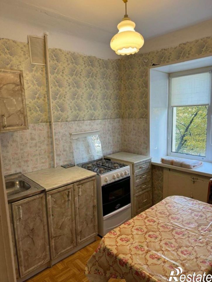 1-комн квартира проспект Октября, 105/3,  д. 105/3