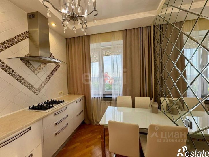 3-комн квартира ул Авроры, 3/1,  д. 3/1