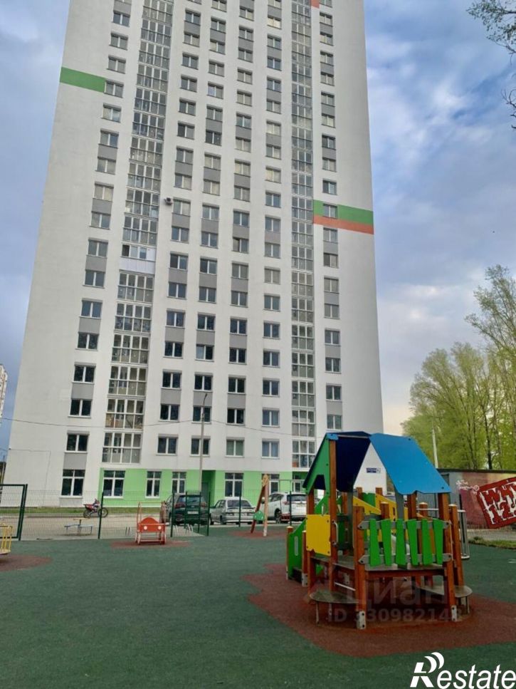 2-комн квартира улица Гази Загитова, 11/2,  д. 11/2
