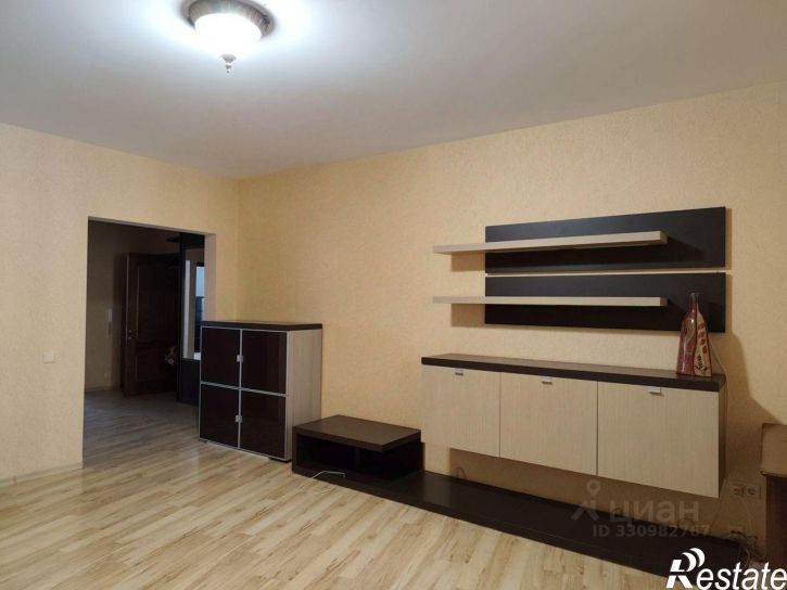2-комн квартира ул Рихарда Зорге, 70,  д. 70