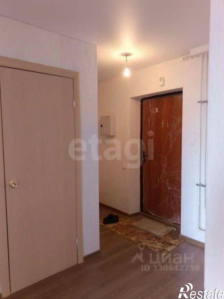3-комн квартира Златоустовская улица, 20,  д. 20