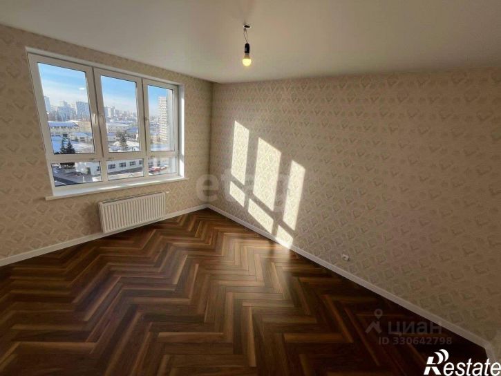 2-комн квартира улица Рихарда Зорге, 17/2,  д. 17/2