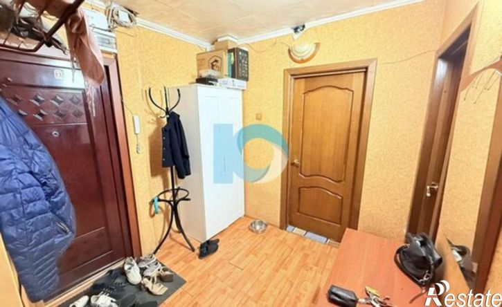 3-комн квартира ул Адмирала Ушакова, 56,  д. 56