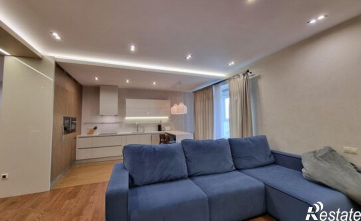3-комн квартира улица Рихарда Зорге, 75А,  д. 75А