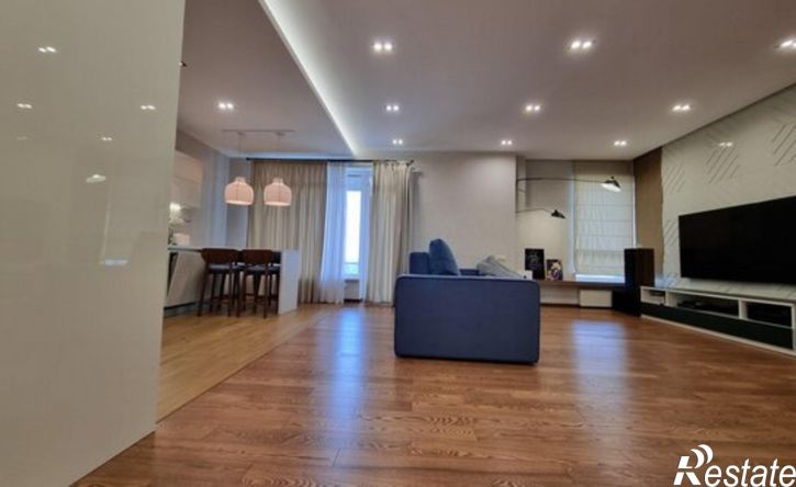 3-комн квартира улица Рихарда Зорге, 75А,  д. 75А