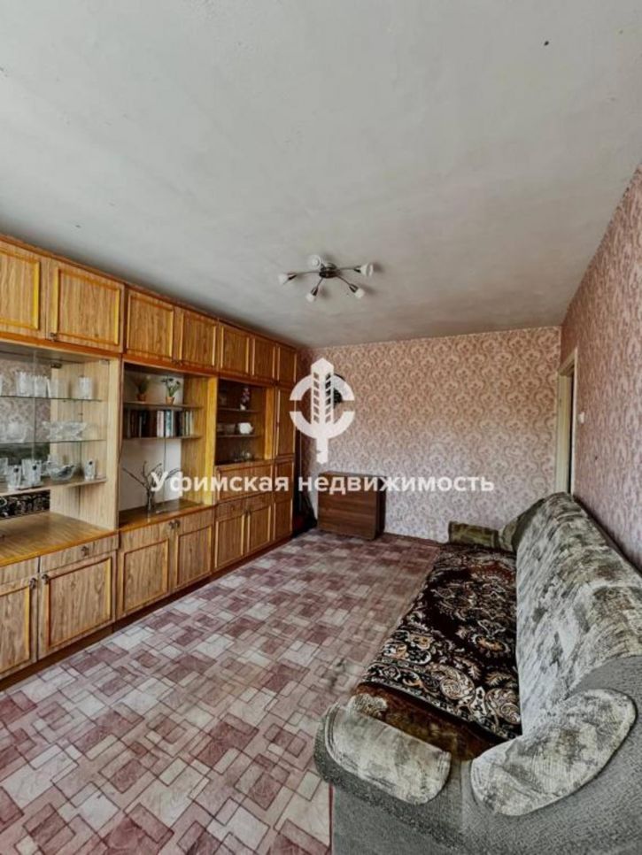 2-комн квартира Адмирала Ушакова, 84