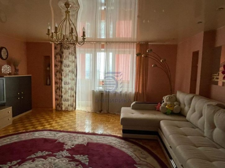4-комн квартира Рабкоров, 2
