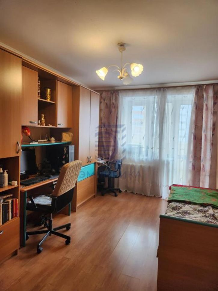 3-комн квартира Менделеева, 122/1