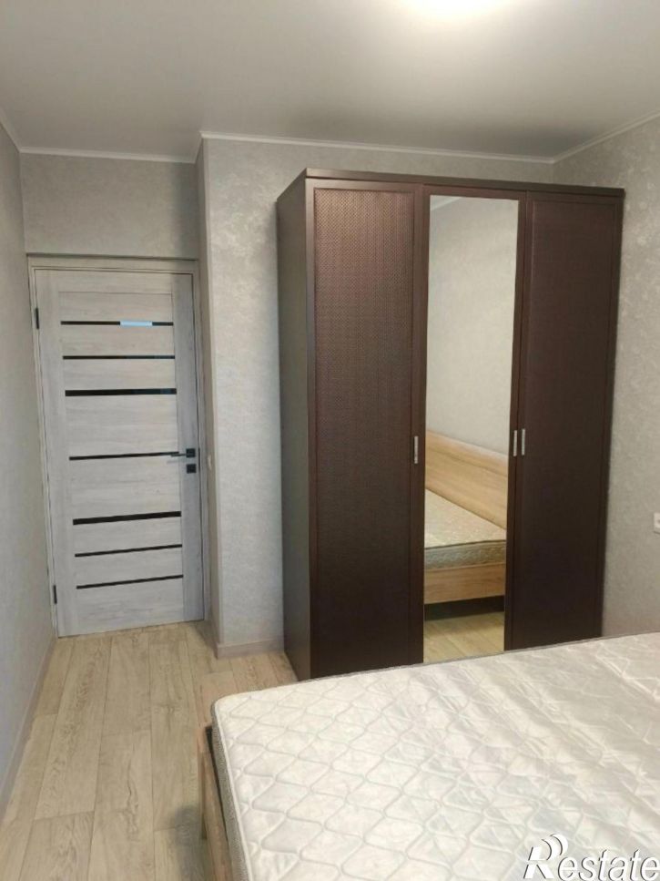 2-комн квартира Кустарёвская набережная, 17,  д. 17