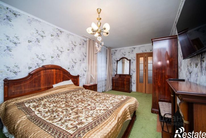 3-комн квартира улица Рабкоров, 14,  д. 14