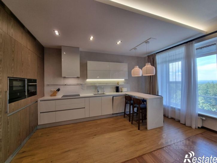 3-комн квартира ул Рихарда Зорге, 75а,  д. 75а