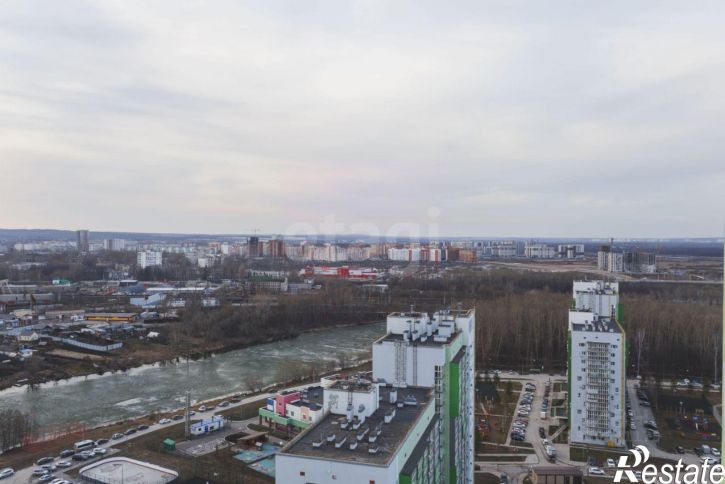 3-комн квартира Яркий бульвар, 5,  д. 5