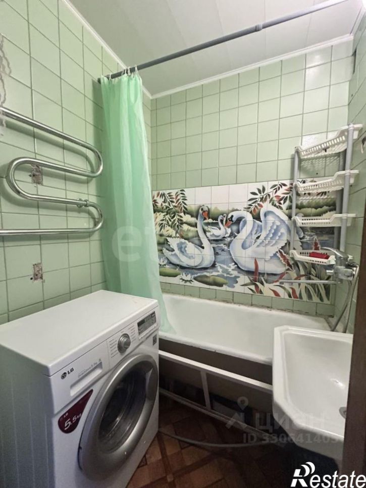 2-комн квартира улица Рихарда Зорге, 49,  д. 49