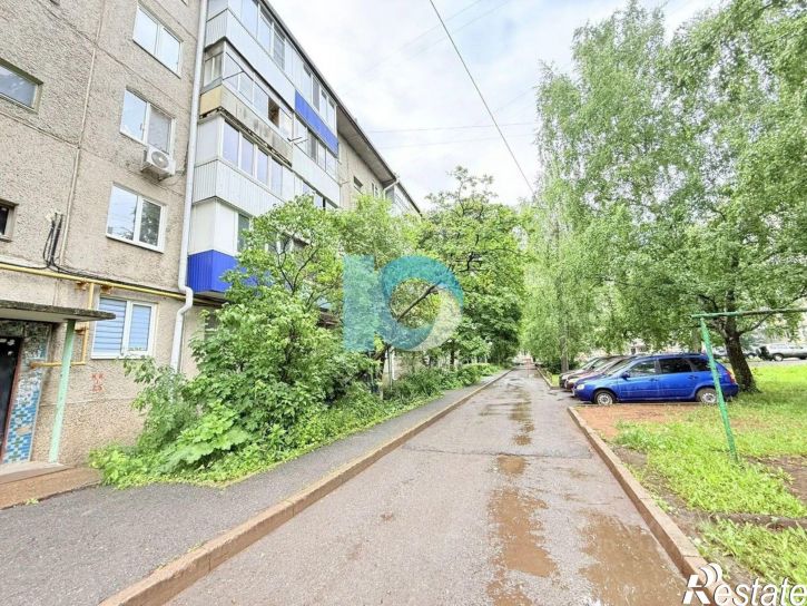3-комн квартира улица Адмирала Ушакова, 56,  д. 56