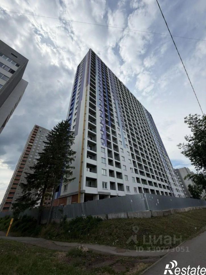 2-комн квартира в новом доме улица Пожарского, 237,  д. 237