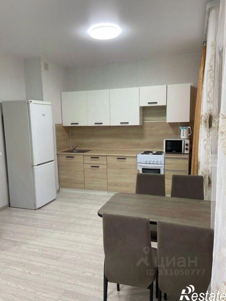 2-комн квартира улица Пархоменко, 123,  д. 123