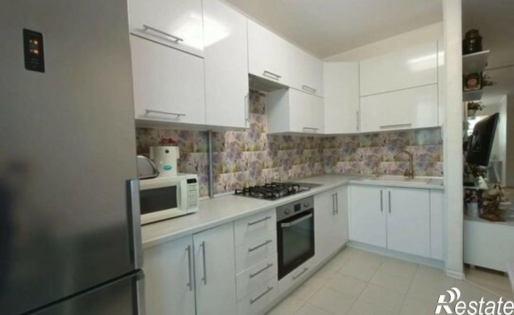 3-комн квартира Зайнаб Биишевой улица, 19,  д. 19