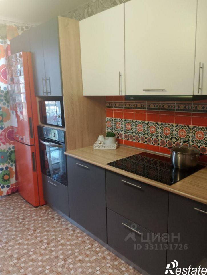 2-комн квартира улица Блюхера, 1/3,  д. 1/3