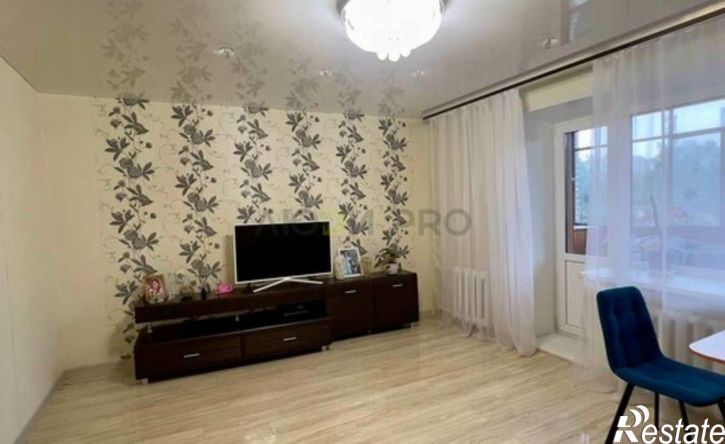 3-комн квартира улица Юрия Гагарина, 54,  д. 54