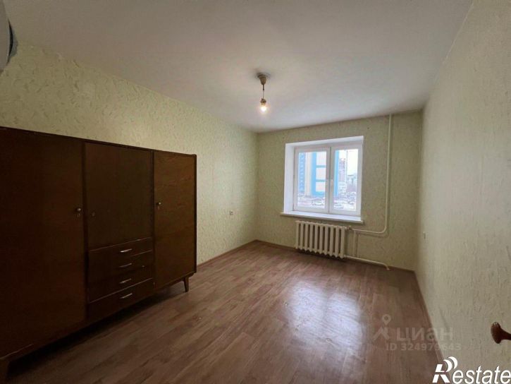 3-комн квартира улица Лётчиков, 20,  д. 20
